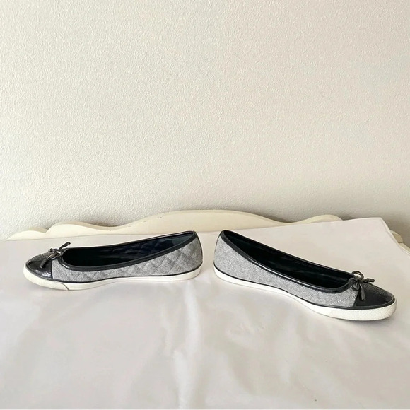 Tory Burch Skylar Slip-On Bow Ballet Grey Quilted Wool Patent Black Leather Shoe - Picture 8 of 9